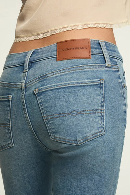 [156739-430] WOMENS LUCKY BRAND MID RISE SWEET FLARE - DREAMER'S DRIFT WASH