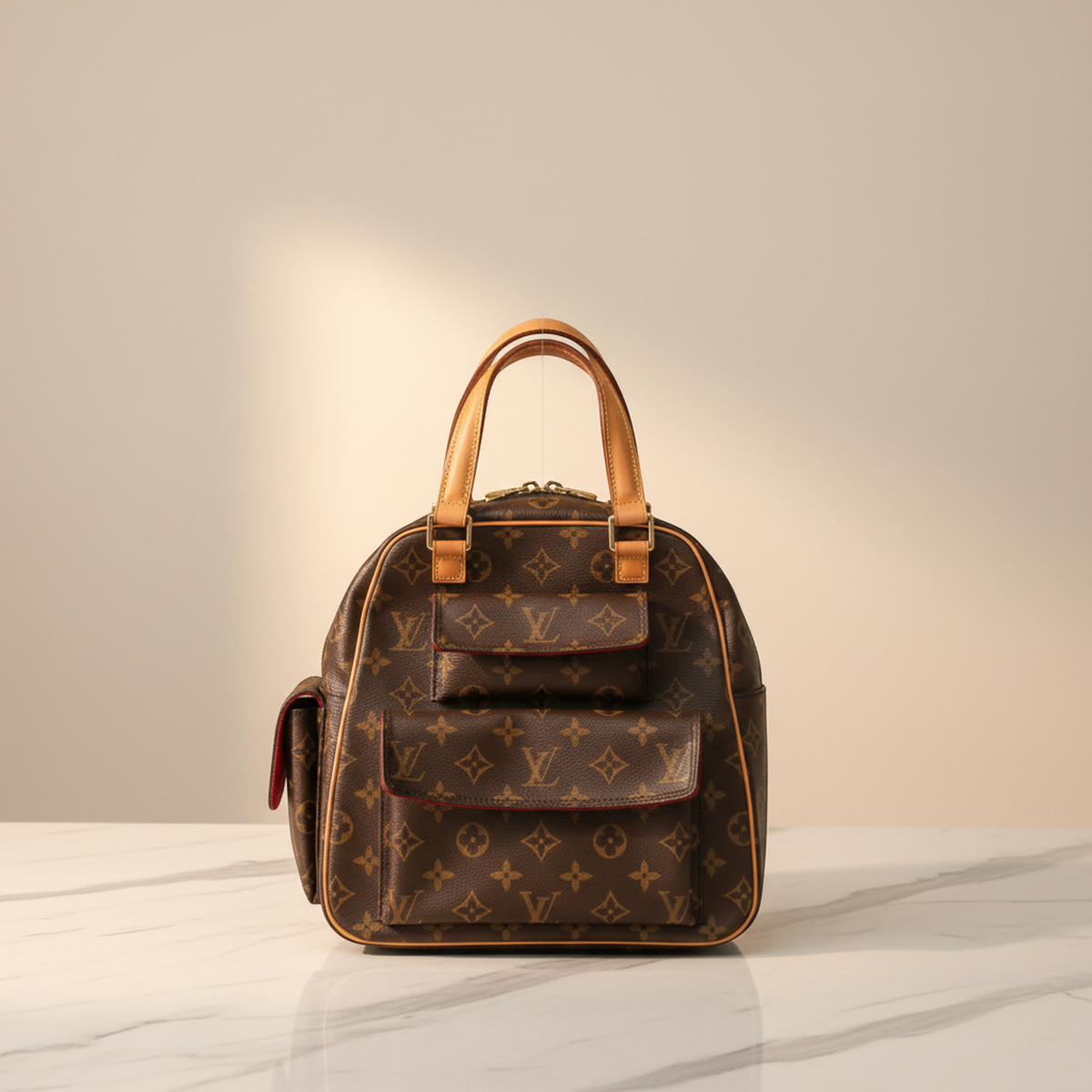 Louis Vuitton Excentri-Cité · Monogram