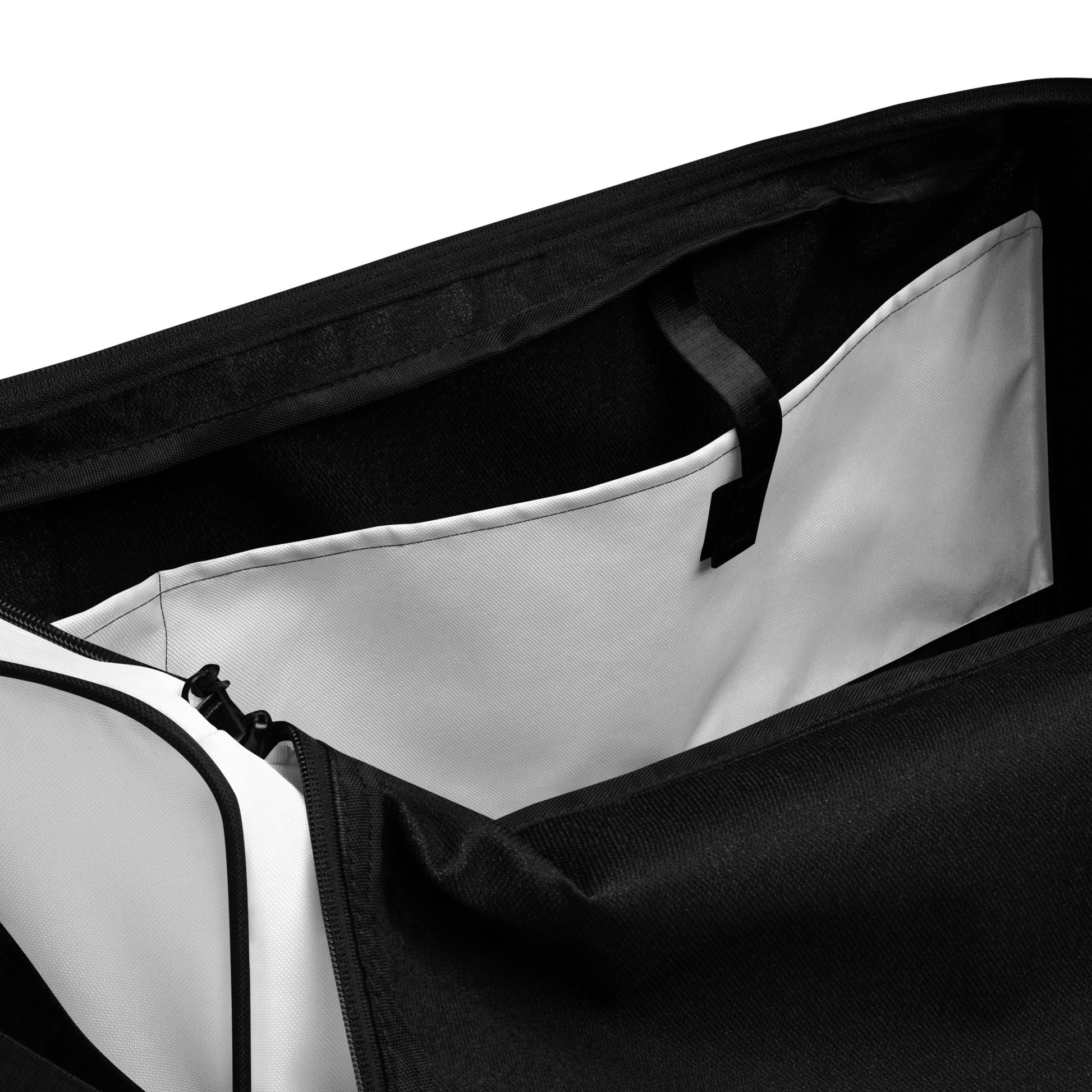 Duffle bag-LifessentialsLLC.com