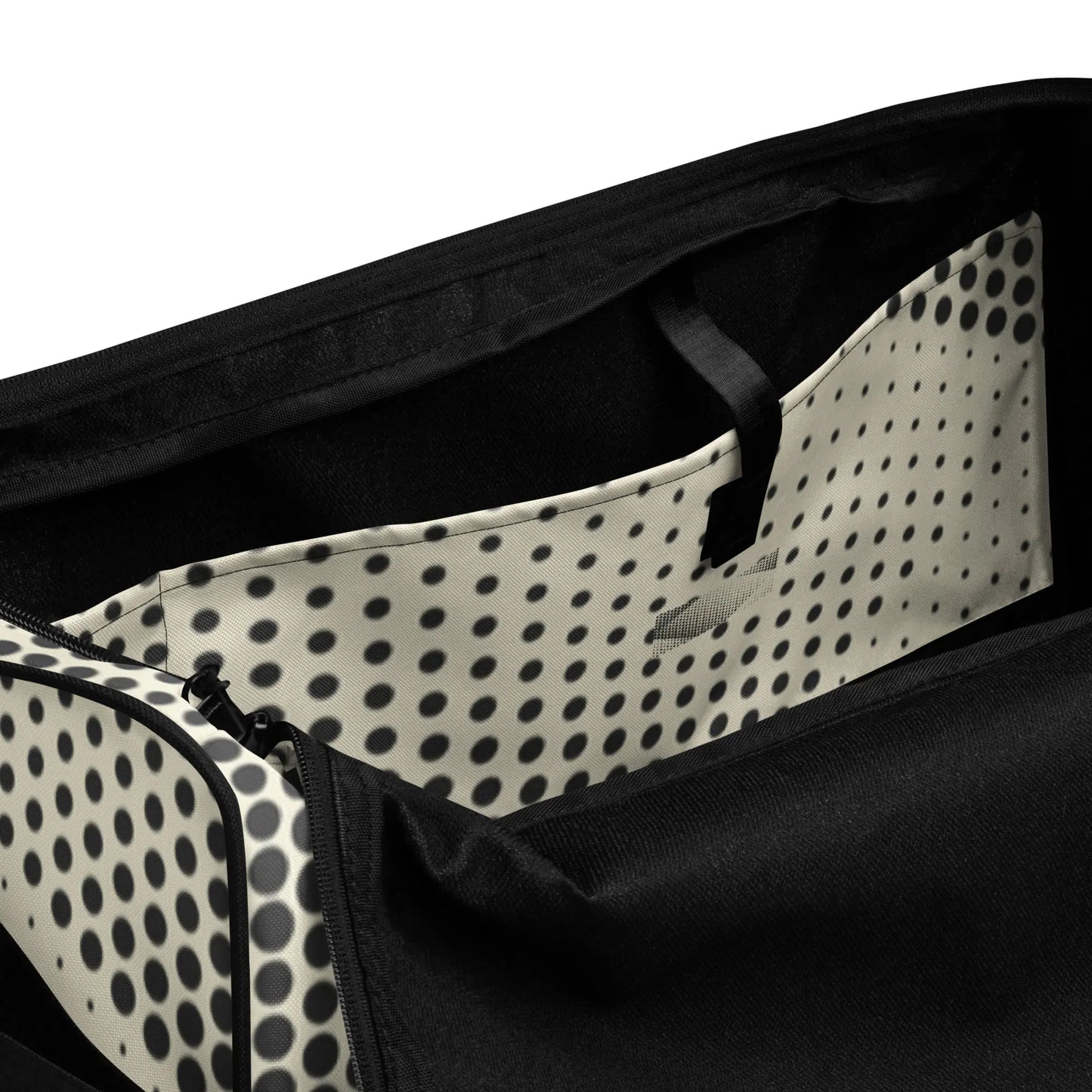 Duffle bag-LifessentialsLLC.com